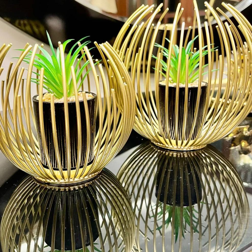 METALLIC GOLDEN GLOBE DECOR WITH PLANTER INSIDE